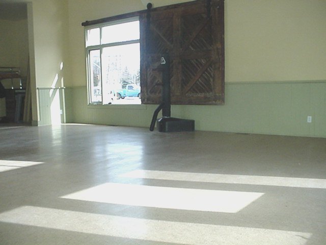 training_hall1.jpg
